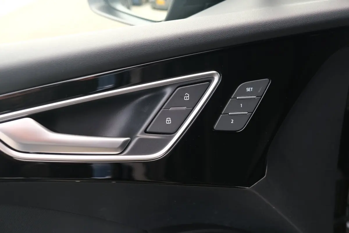 50 quattro 2x S-line 77 kWh 299pk RS-leer Pano Full option