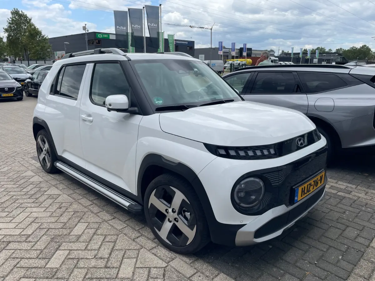 Evolve Sky Plus 49 kWh | Achteruitrijcamera | Extra getint glas | Lichtmetalen velgen 17"