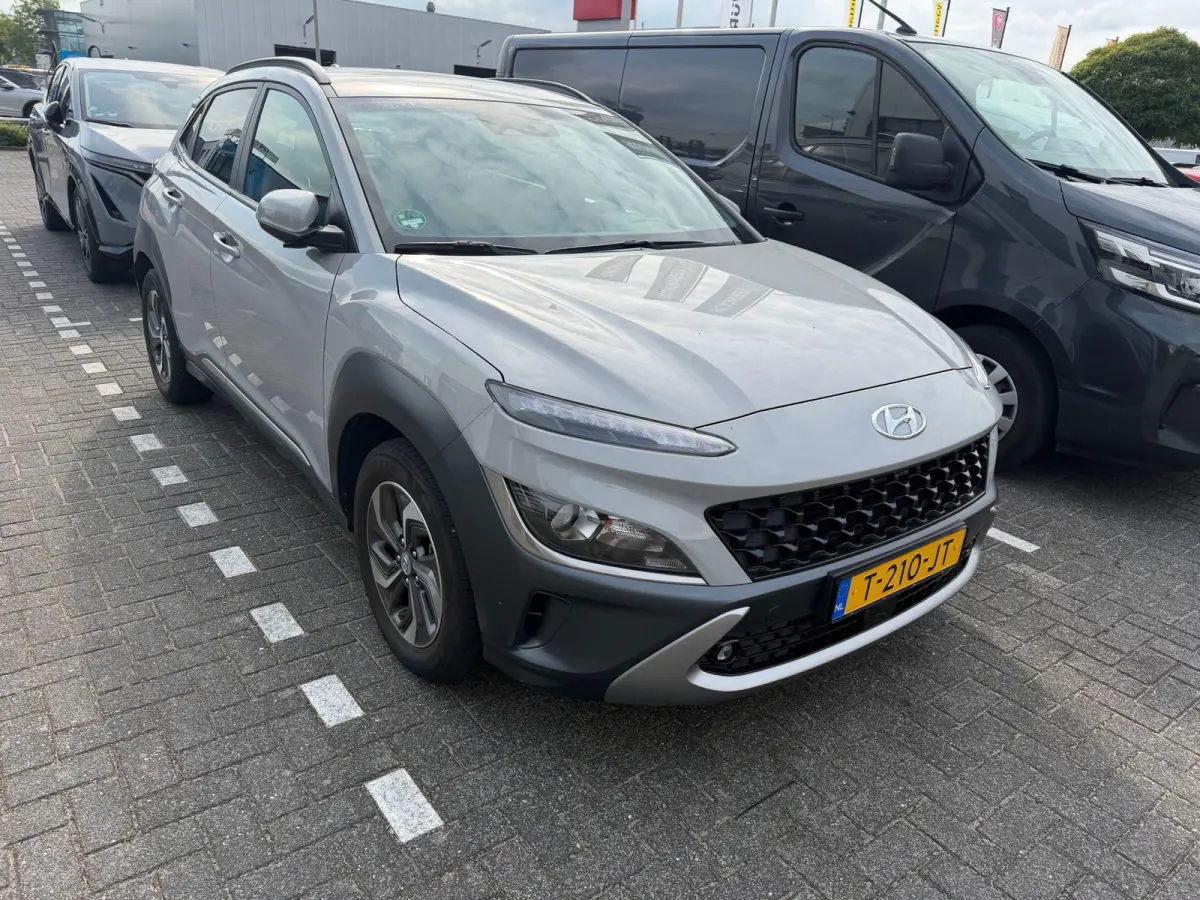 1.6 GDI HEV Fashion | Achteruitrijcamera | Adaptieve Cruise Control | Navigatie |