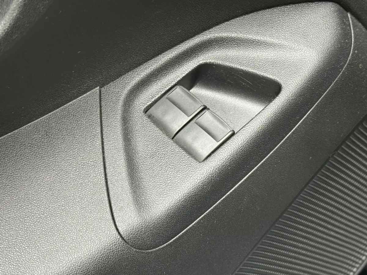 1.0 e-VTi Active TOP! | Airco | Historie