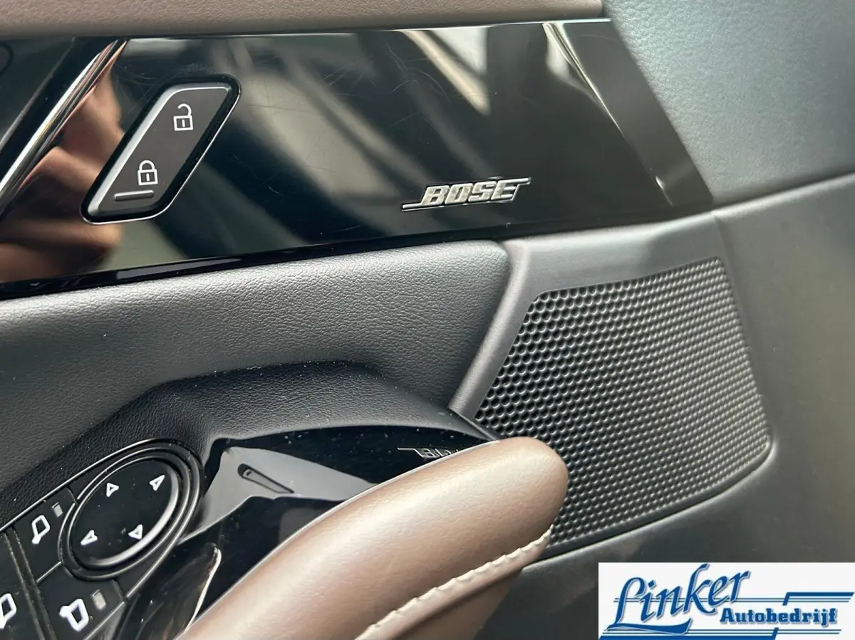 2.0 e-SkyActiv-X M Hybrid Luxury| Trekhaak| Navi| Cruise|