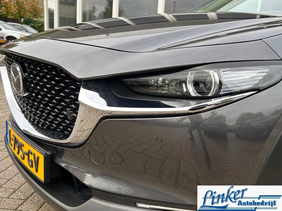 2.0 e-SkyActiv-X M Hybrid Luxury| Trekhaak| Navi| Cruise|