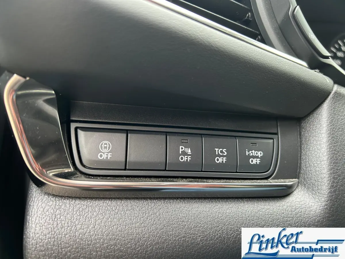 2.0 e-SkyActiv-X M Hybrid Luxury| Trekhaak| Navi| Cruise|