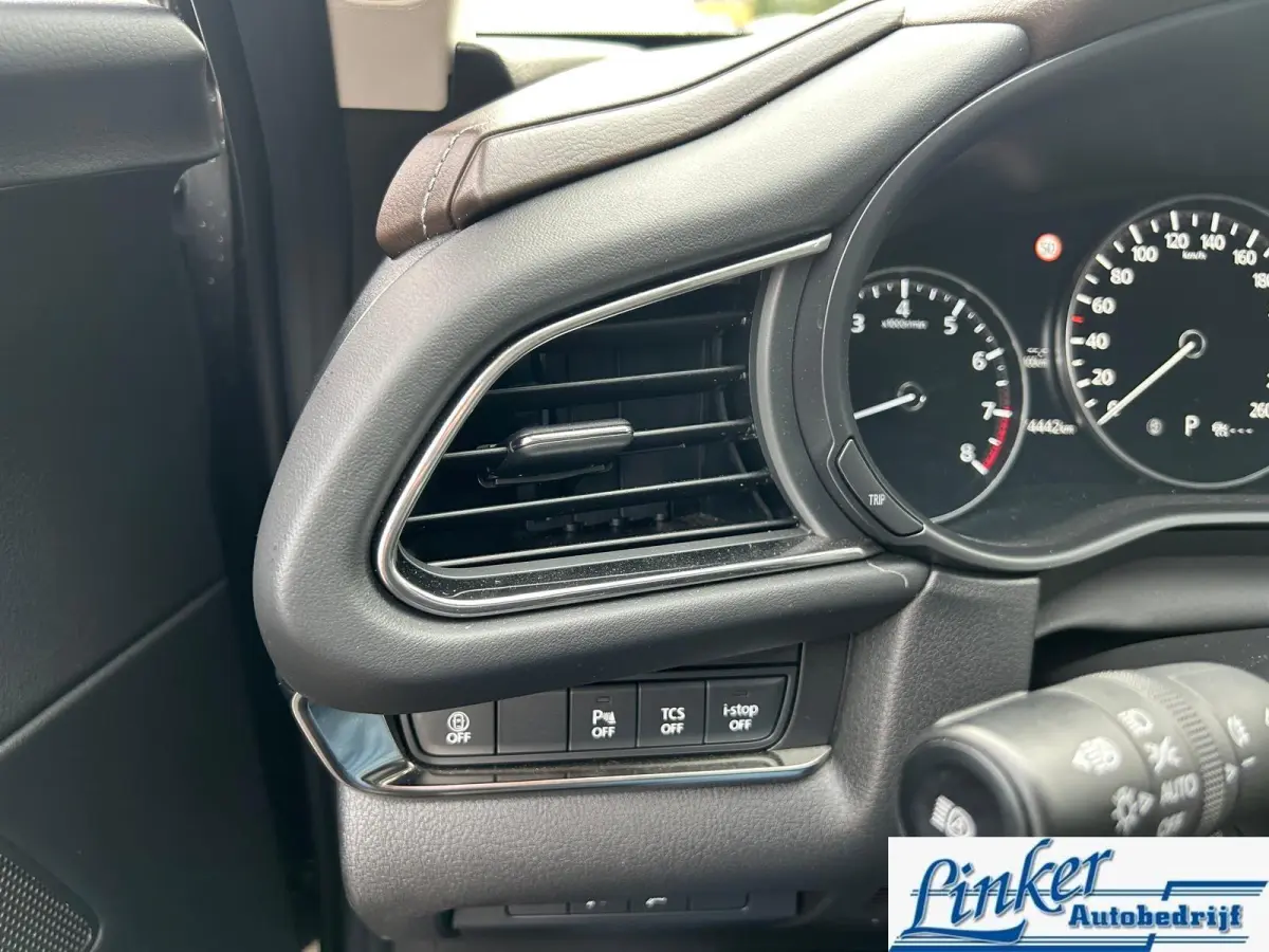 2.0 e-SkyActiv-X M Hybrid Luxury| Trekhaak| Navi| Cruise|