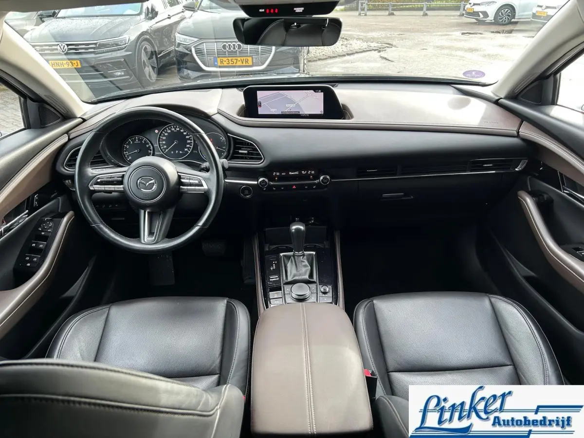 2.0 e-SkyActiv-X M Hybrid Luxury| Trekhaak| Navi| Cruise|