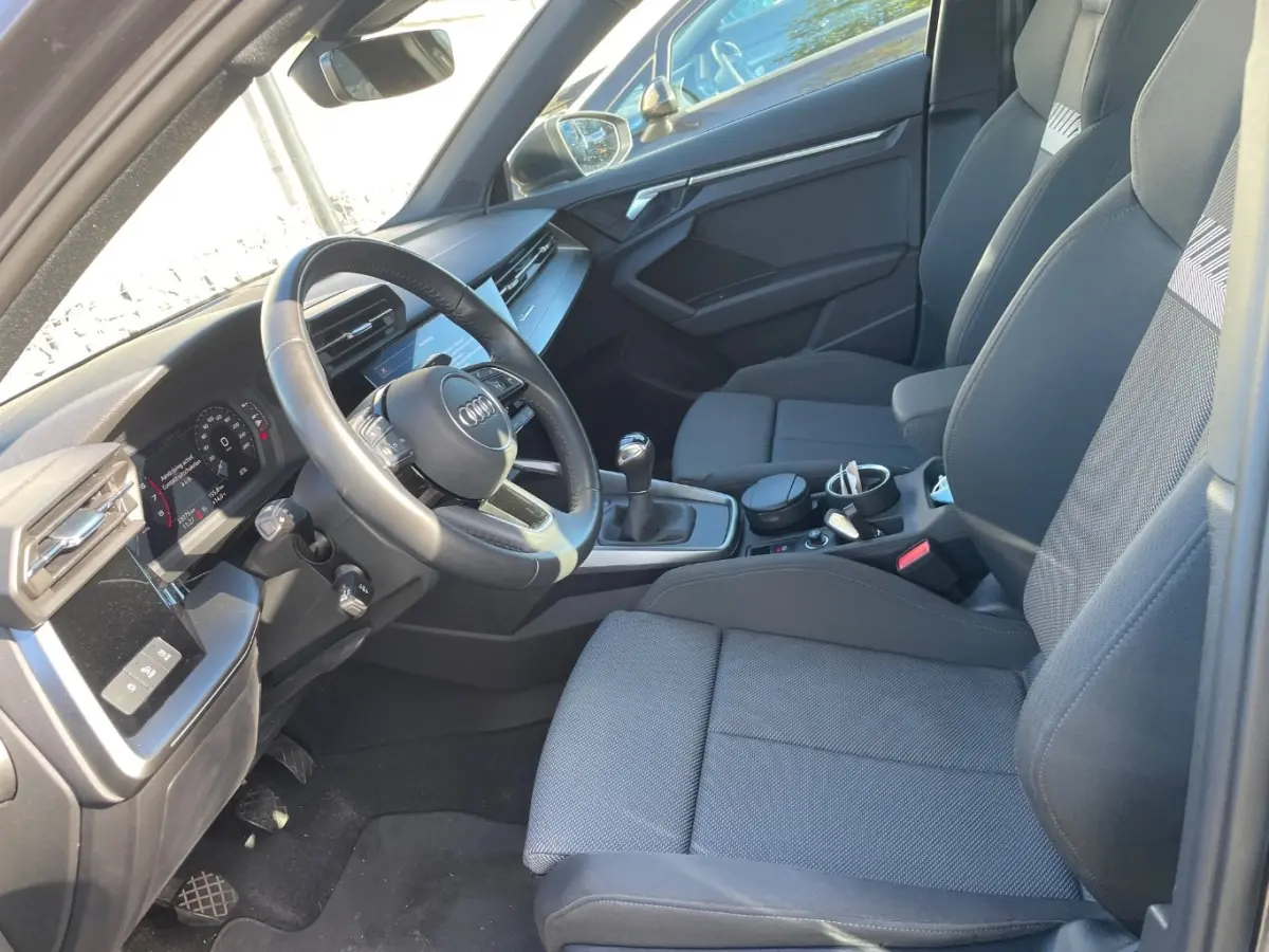 30 TFSI edition one | Cruise Control | Climate Control | Apple Carplay & Android Auto | !!