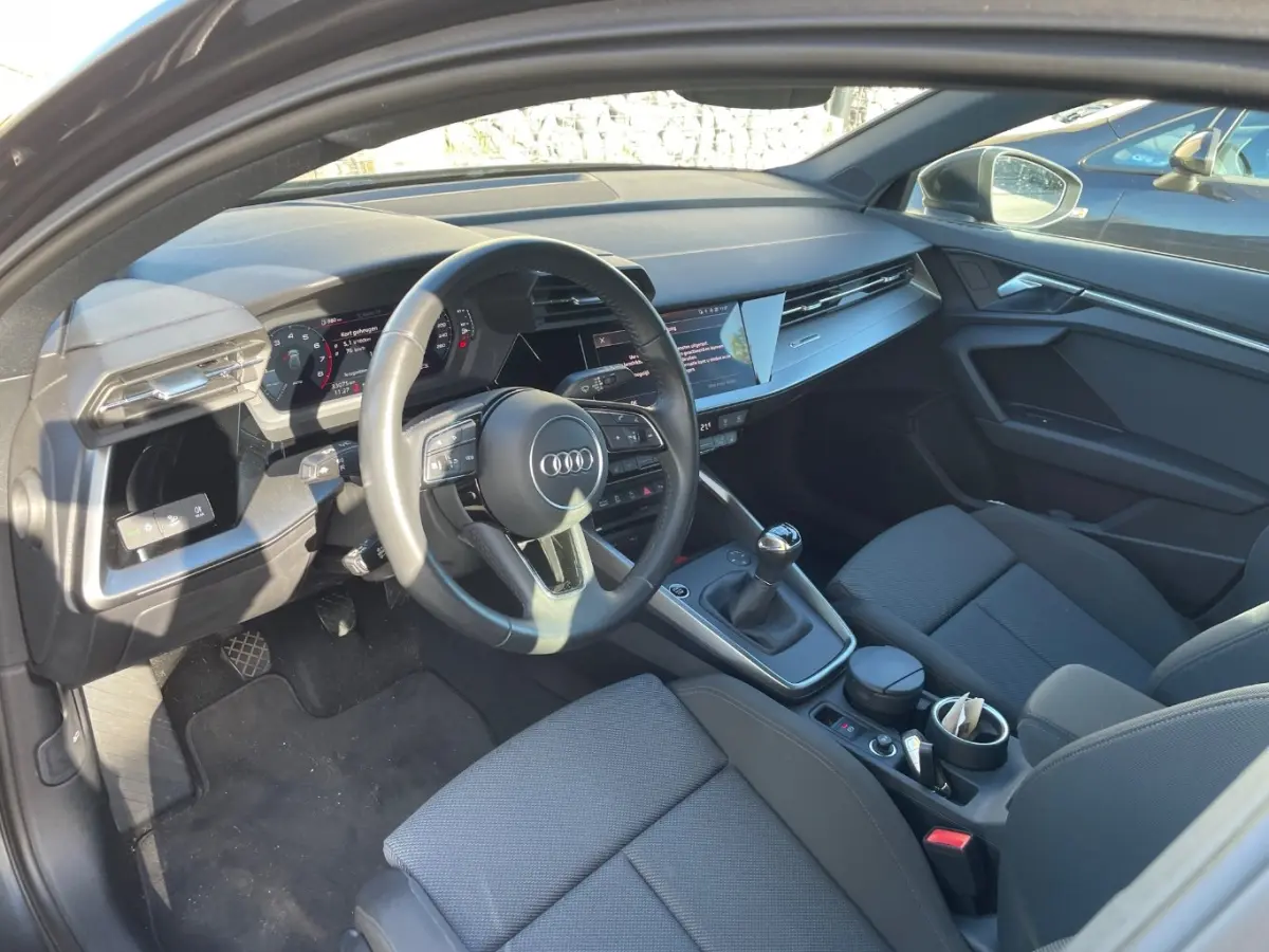 30 TFSI edition one | Cruise Control | Climate Control | Apple Carplay & Android Auto | !!