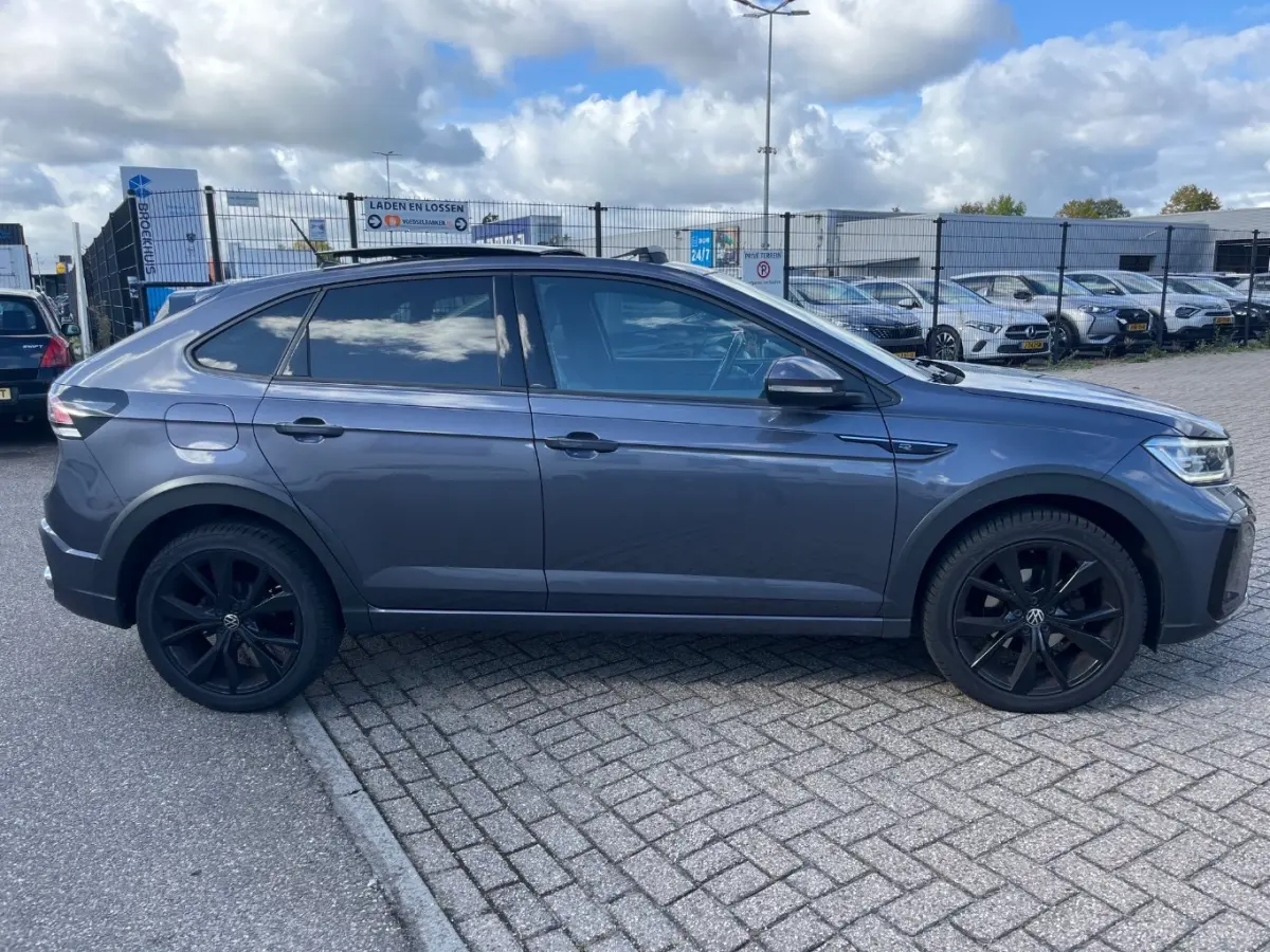1.0 TSI R-Line Panoramadak | Stoelverwarming | Digital Dash | Camera | Parkeersensoren | | Achteruitrijcamera