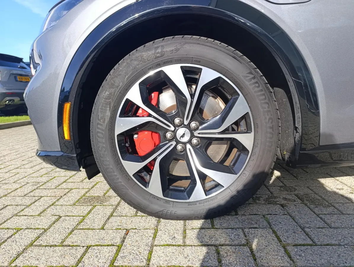 Extended AWD 98 kWh | Adaptieve Cruise | Elek. stoel | Memory | Camera | PDC V+A | 19" LMV | Dealeronderhouden