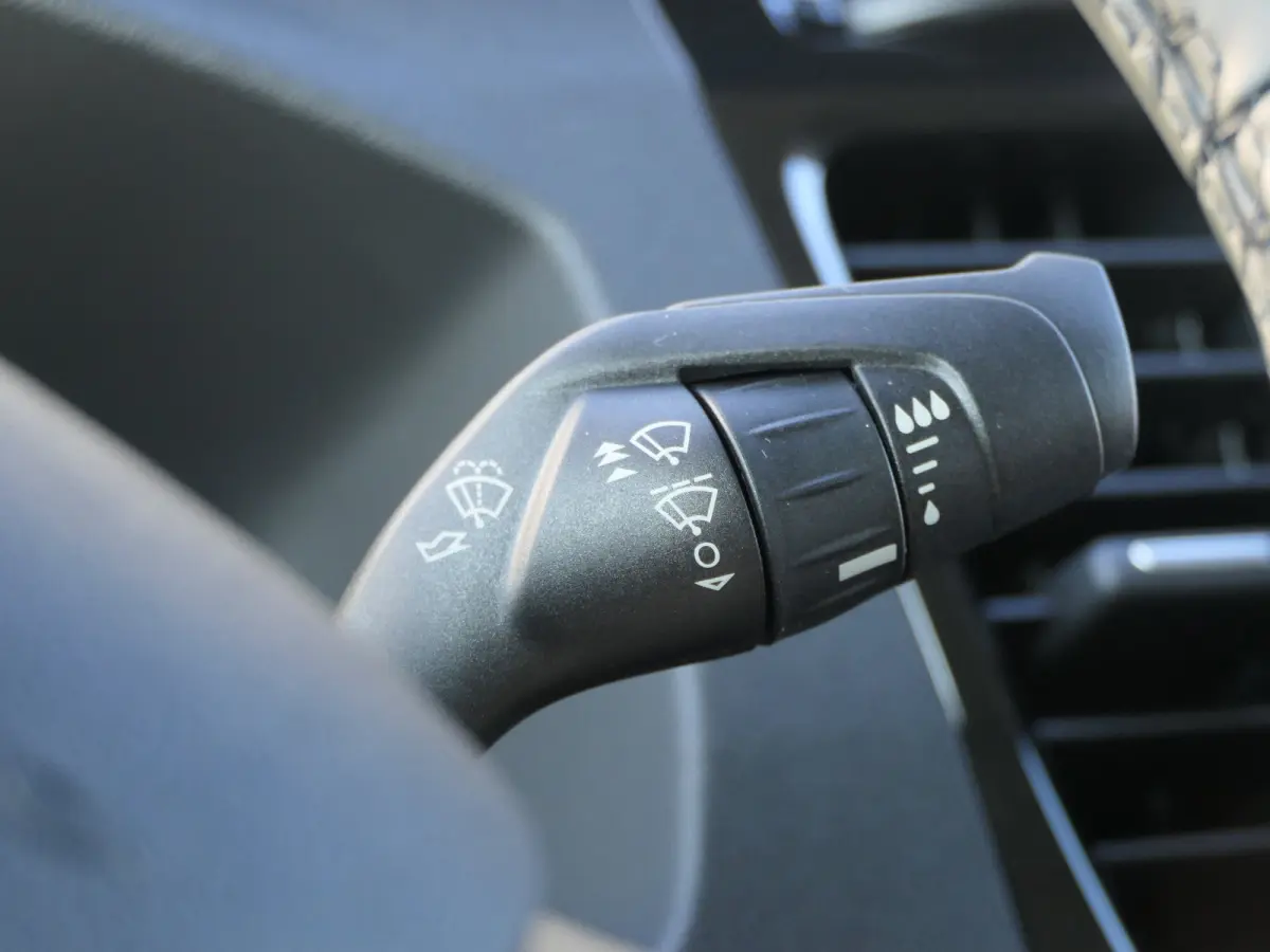 350 2.0 TDCI L4H3 Trend RWD | Achterwielaandrijving | Navigatie | Stoelverwarming | CarPlay/Android Auto | Cruise Control | Elek. Stoel