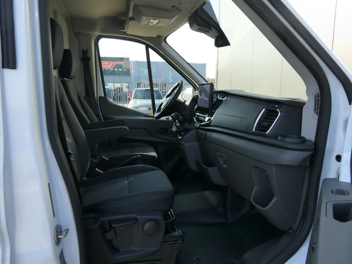 350 2.0 TDCI L4H3 Trend RWD | Achterwielaandrijving | Navigatie | Stoelverwarming | CarPlay/Android Auto | Cruise Control | Elek. Stoel