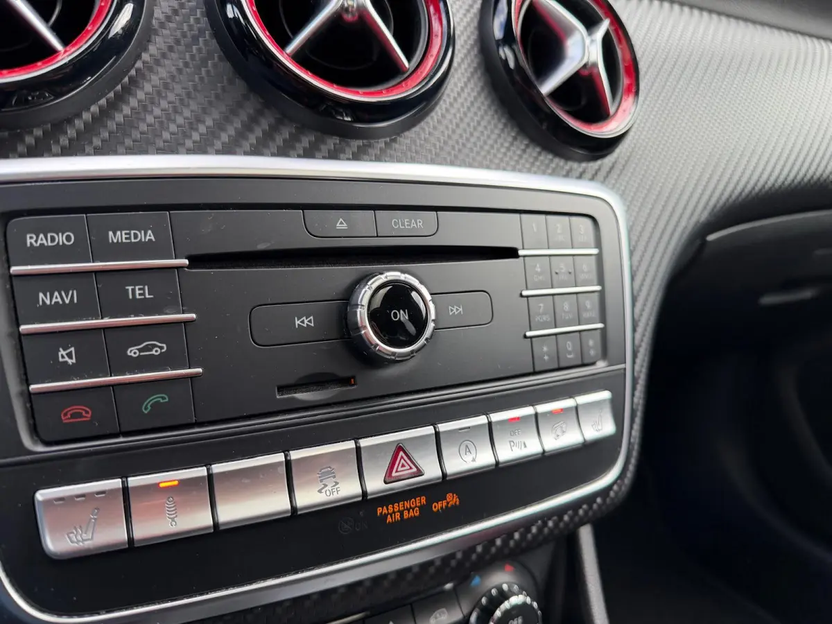 AMG 45 4MATIC | LED | SFEER | CARPLAY | AMG | CAMERA | CRUISE | H&K |