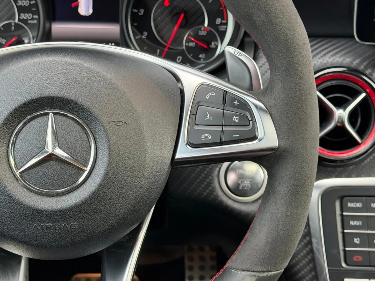AMG 45 4MATIC | LED | SFEER | CARPLAY | AMG | CAMERA | CRUISE | H&K |