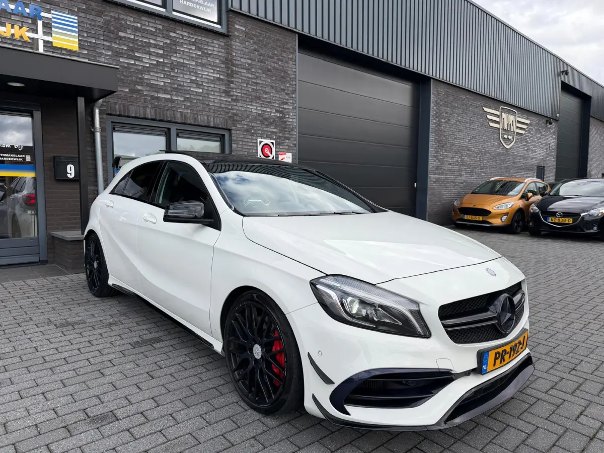 AMG 45 4MATIC | LED | SFEER | CARPLAY | AMG | CAMERA | CRUISE | H&K |