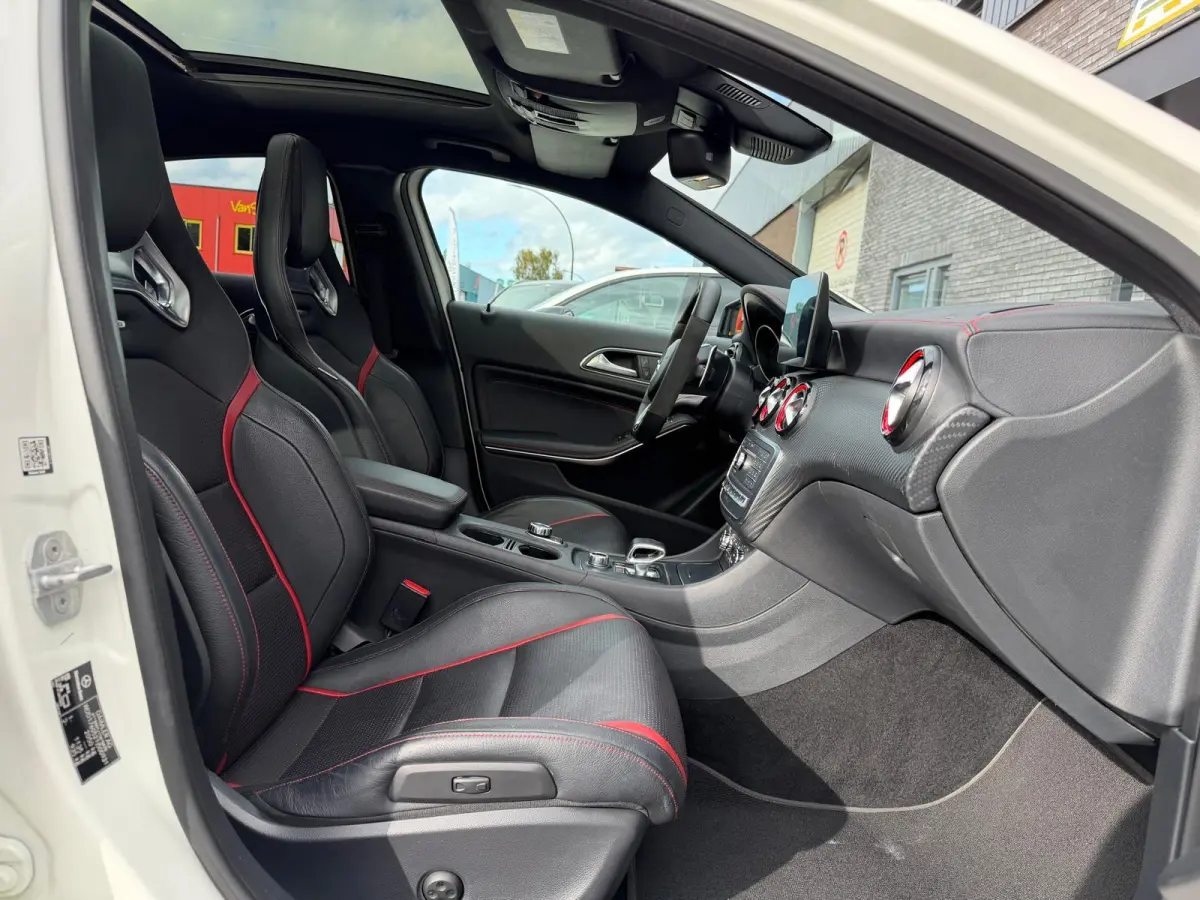 AMG 45 4MATIC | LED | SFEER | CARPLAY | AMG | CAMERA | CRUISE | H&K |
