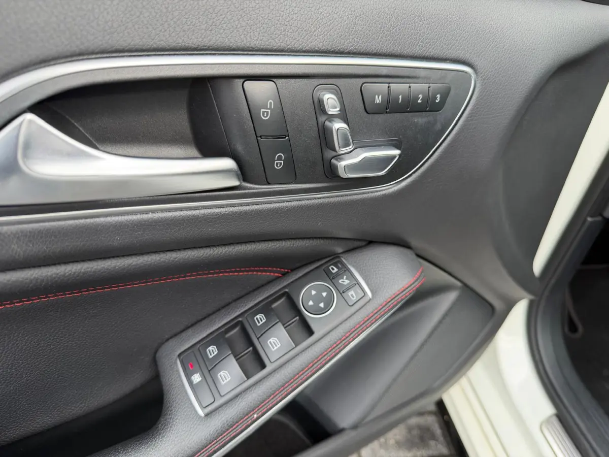AMG 45 4MATIC | LED | SFEER | CARPLAY | AMG | CAMERA | CRUISE | H&K |