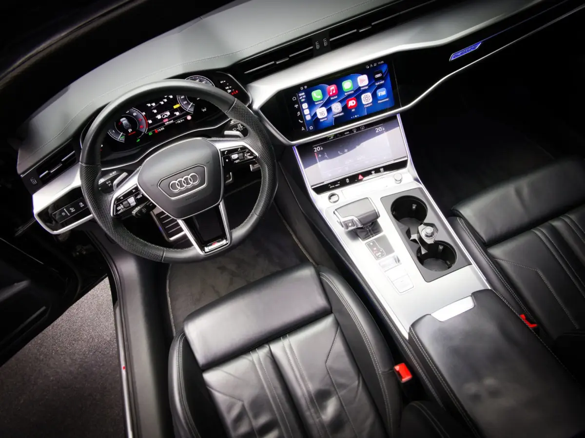 55 TFSI e quattro Competition S-Line Edition (MAXTON, PANO, B&O, SFEERVERLICHTING, HEAD-UP, SOFTCLOSE, 360 CAMERA)