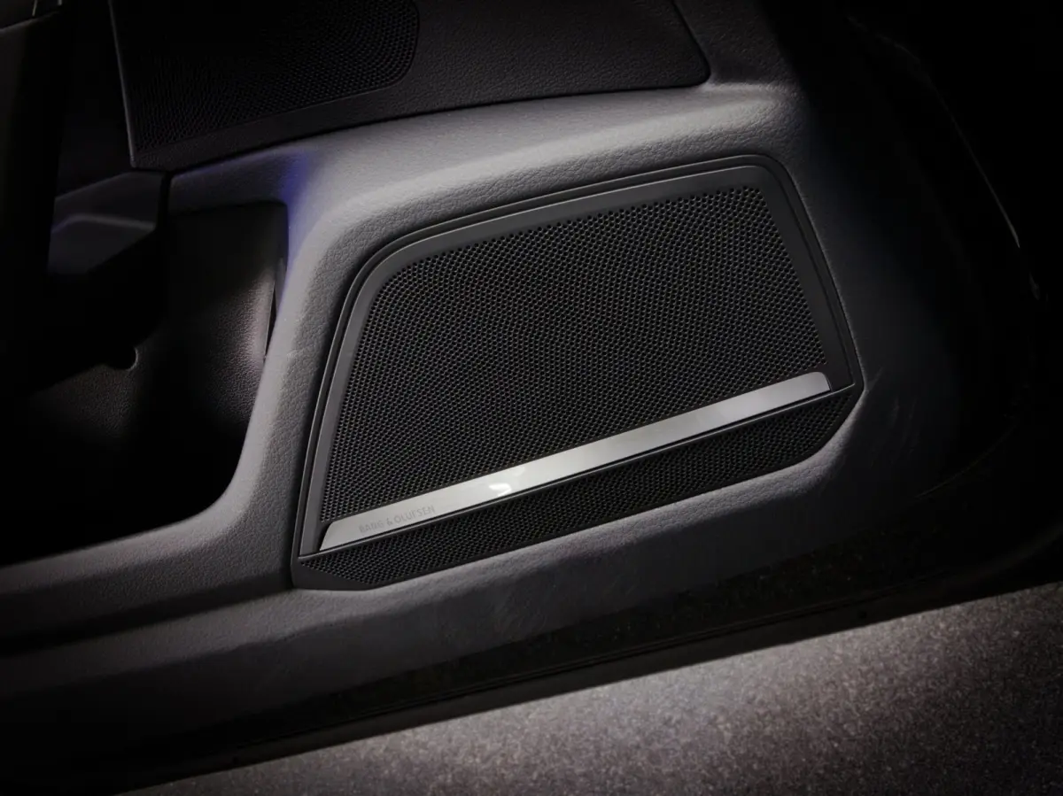 55 TFSI e quattro Competition S-Line Edition (MAXTON, PANO, B&O, SFEERVERLICHTING, HEAD-UP, SOFTCLOSE, 360 CAMERA)