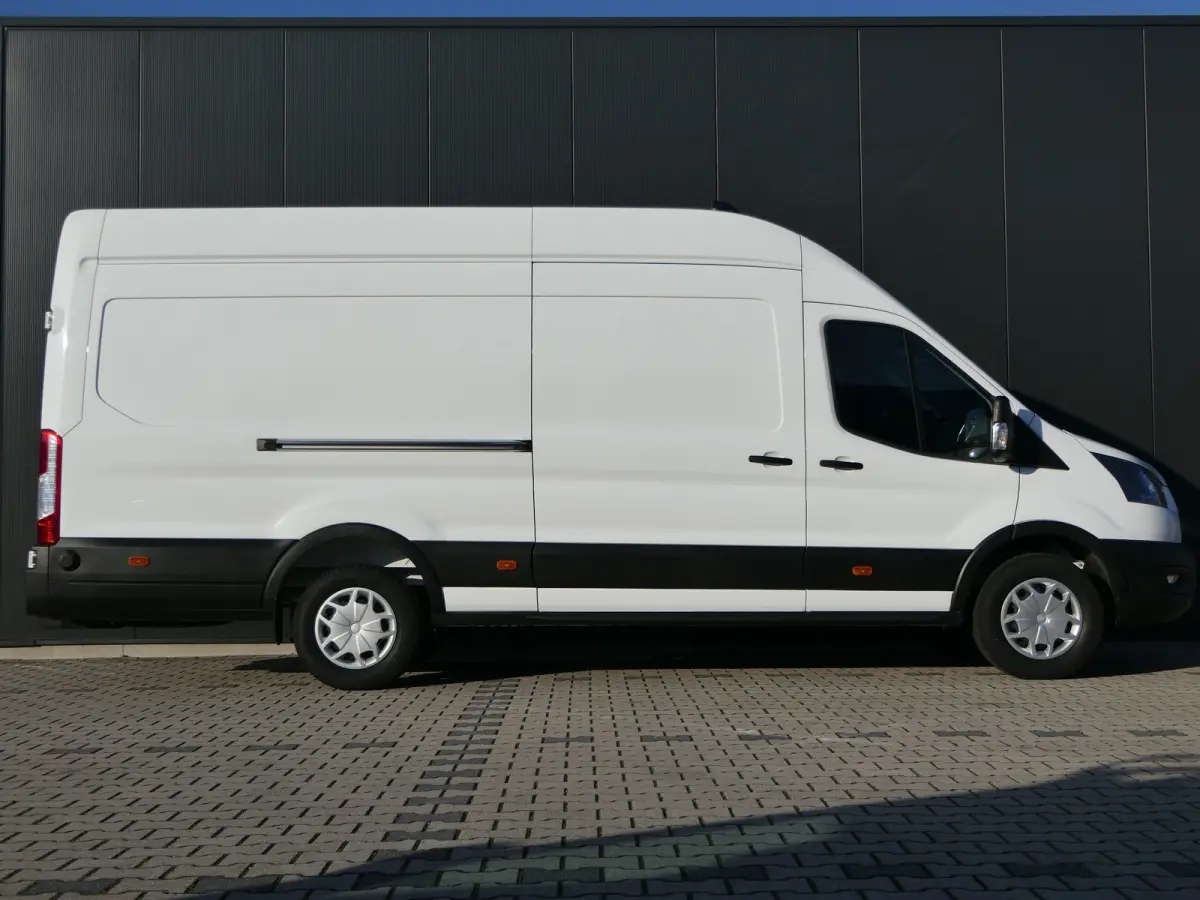 350 2.0 TDCI L4H3 Trend RWD | Trekhaak | Elek. Stoel | Navigatie | Stoelverwarming | Groot Scherm | CarPlay/Android Auto