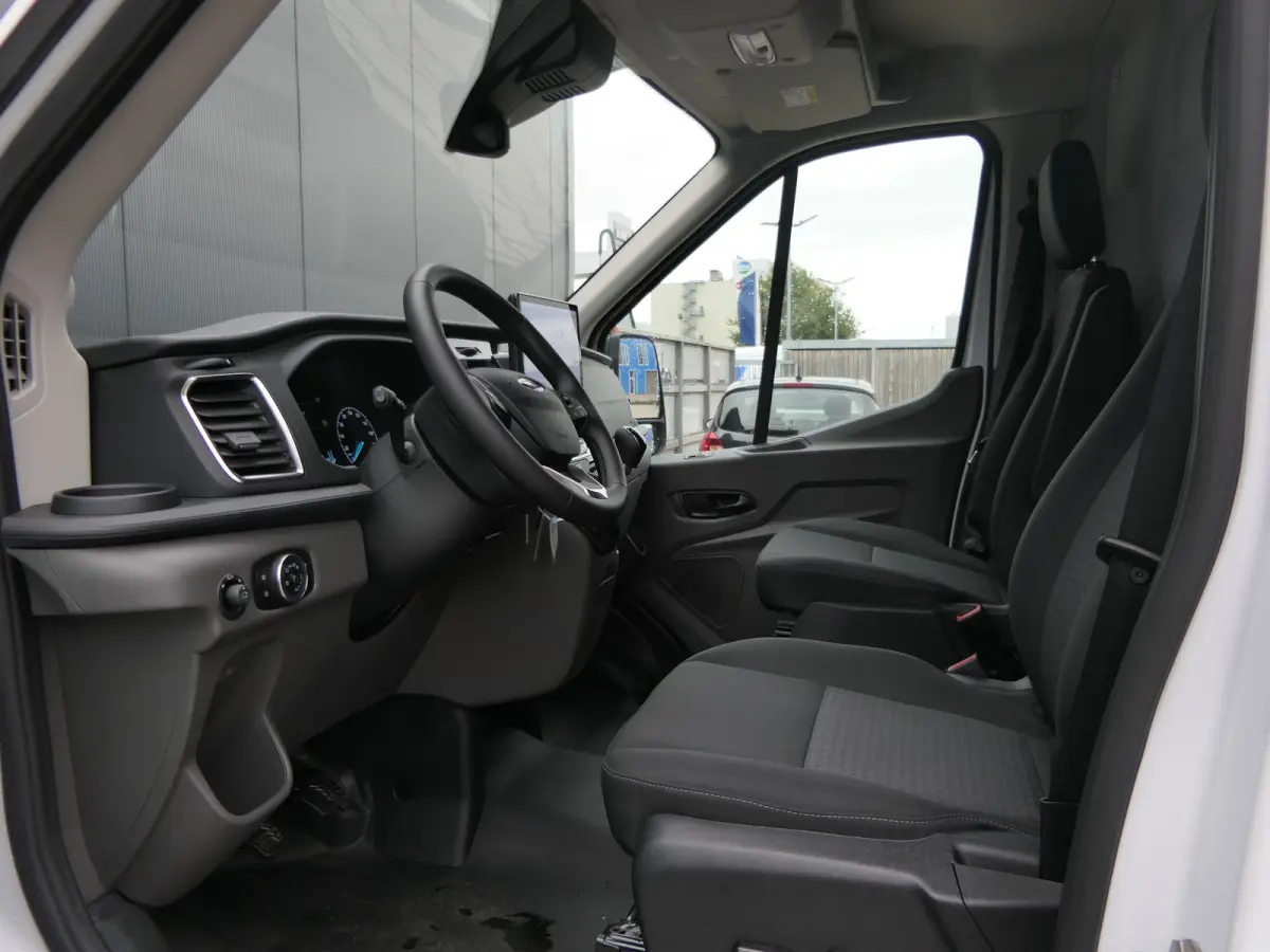 350 2.0 TDCI L4H3 Trend RWD | Trekhaak | Elek. Stoel | Navigatie | Stoelverwarming | Groot Scherm | CarPlay/Android Auto
