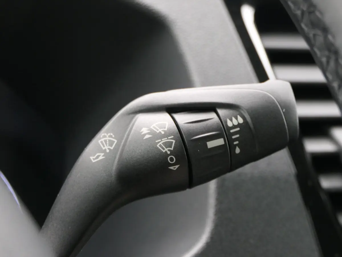 350 2.0 TDCI L4H3 Trend RWD | Trekhaak | Elek. Stoel | Navigatie | Stoelverwarming | Groot Scherm | CarPlay/Android Auto