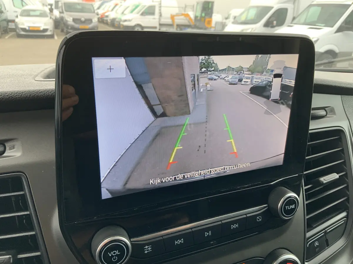 350 2.0 TDCI L3H2 Trend Koelauto & Vries Automaat Cruise Airco 3 Zits Navi Camera Koelr Draai Maar Koel Niet Euro 6 Export