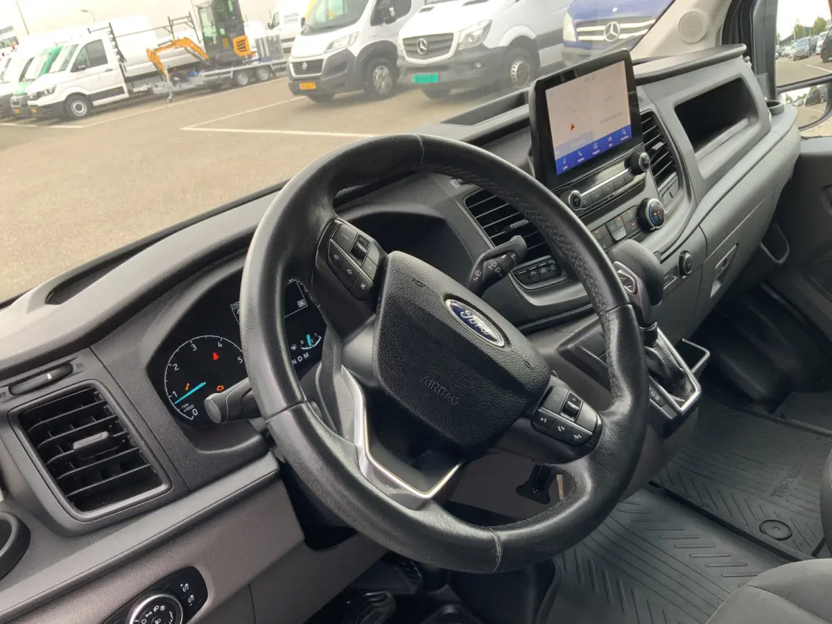 350 2.0 TDCI L3H2 Trend Koelauto & Vries Automaat Cruise Airco 3 Zits Navi Camera Koelr Draai Maar Koel Niet Euro 6 Export