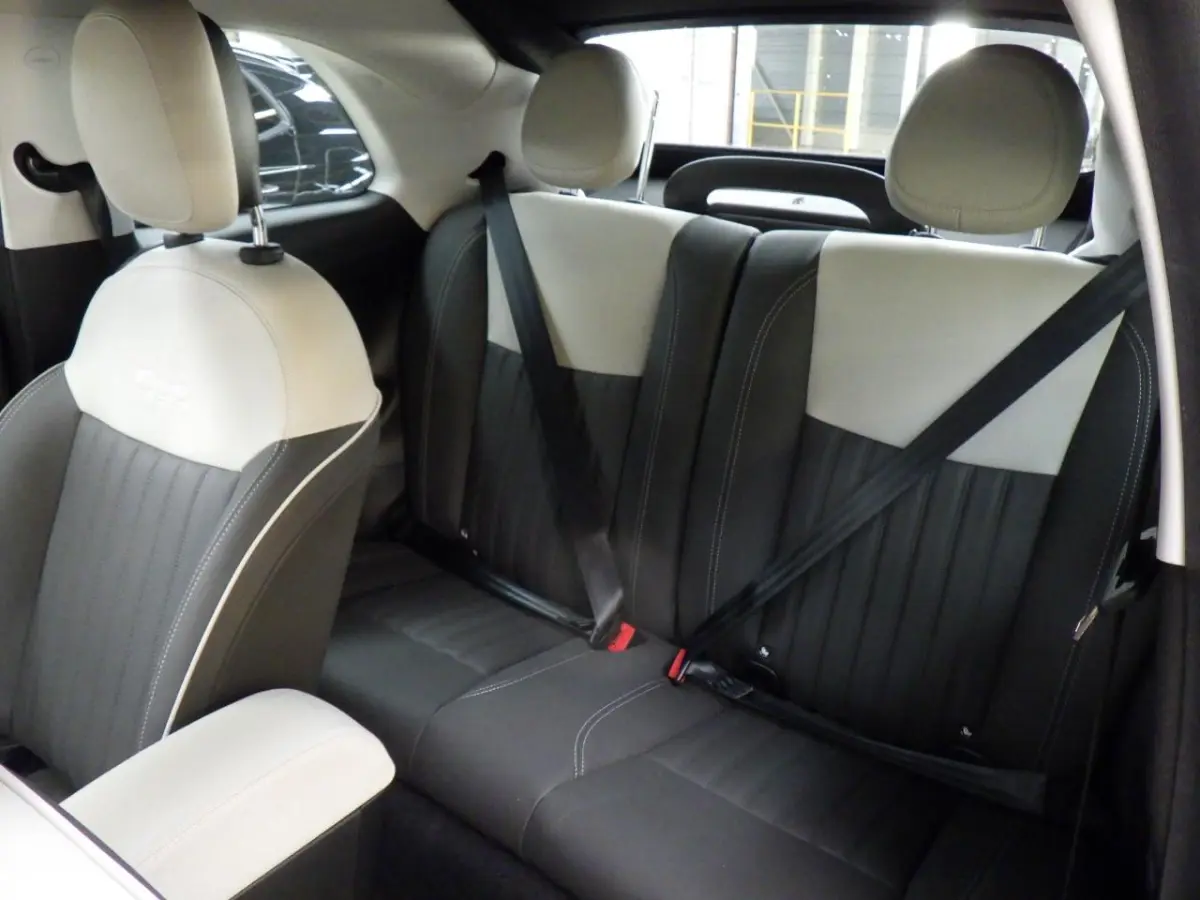 1.0 Hybrid La Prima 8 Jaar Garantie! Cabrio | Parkeersensoren | Achteruitrijcamera | Apple Carplay/Android Auto|telefoonintegratie premium | Cruise control