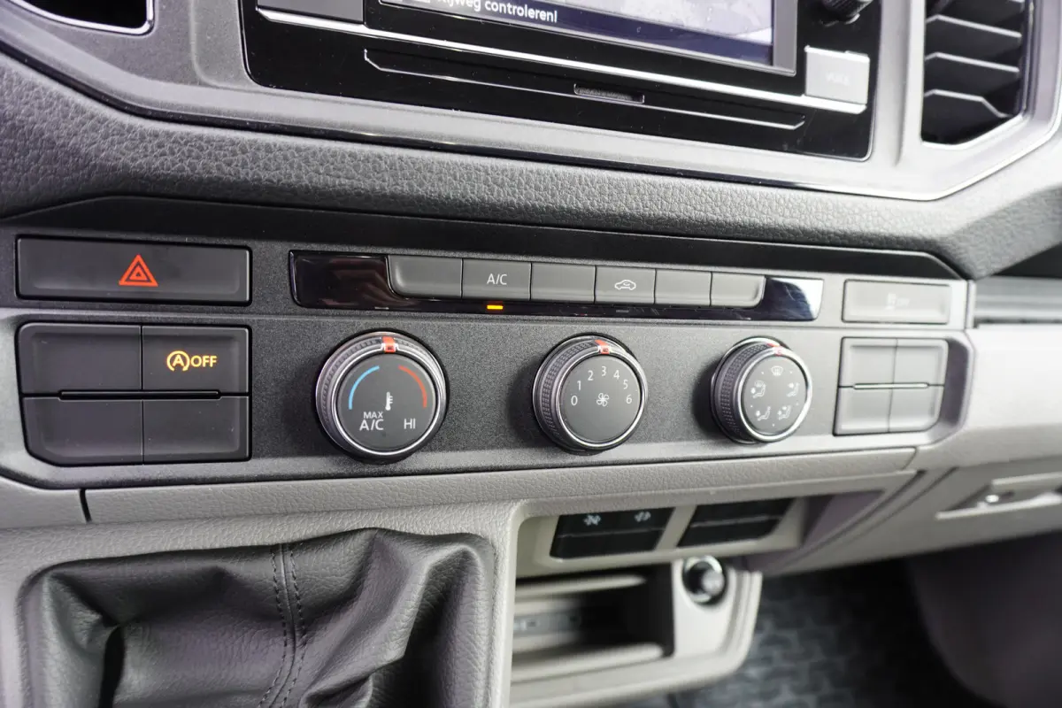 140pk Open laadbak Huif Pritsche Plane Schuifzeil Apple carplay Camera Airco