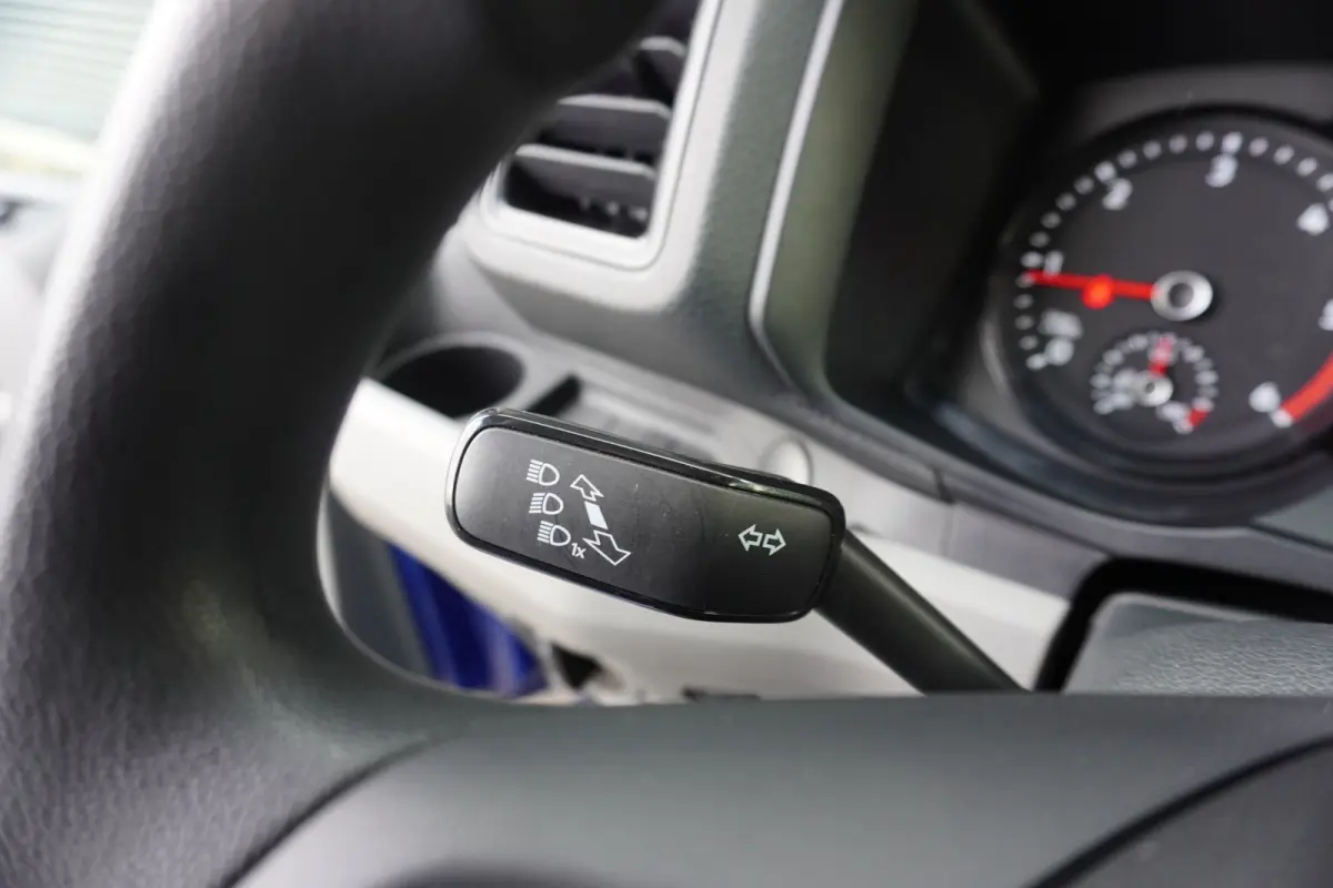140pk Open laadbak Huif Pritsche Plane Schuifzeil Apple carplay Camera Airco