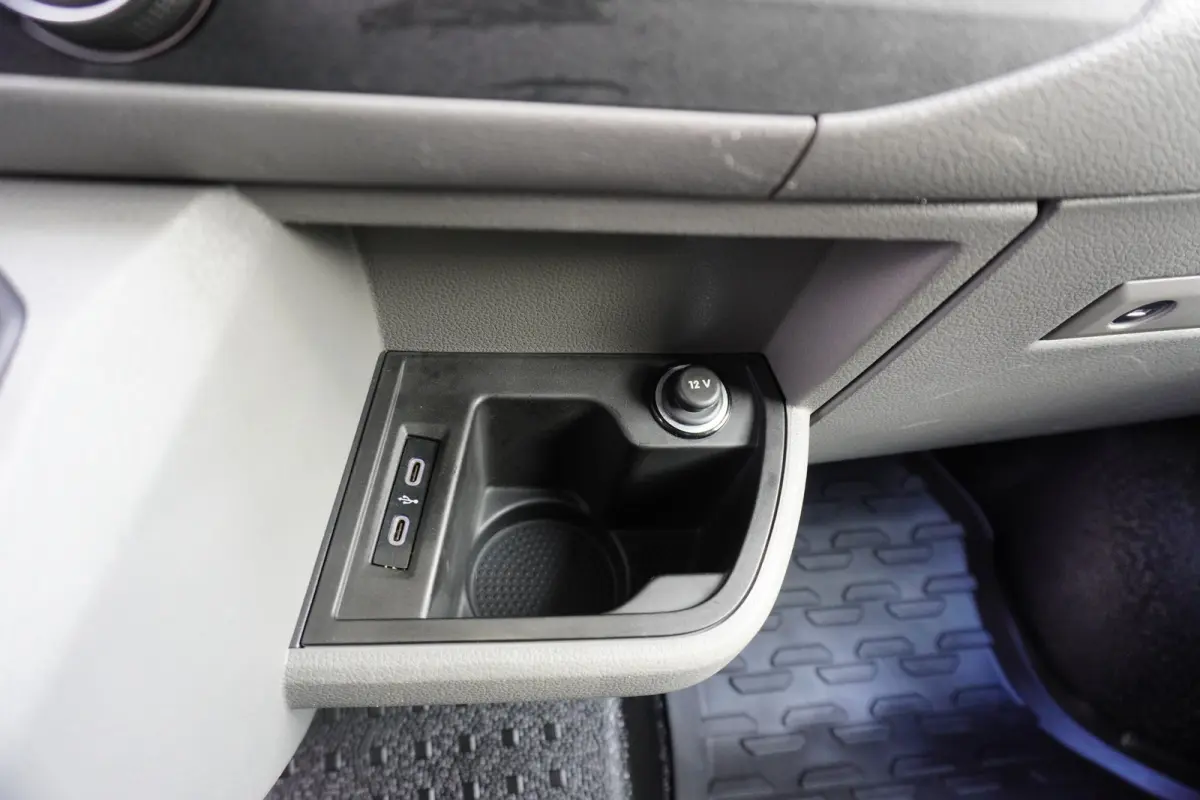 150pk Automaat 2x Schuifdeur ACC Cruise control Apple Carplay Camera Parkeersensoren Standkachel