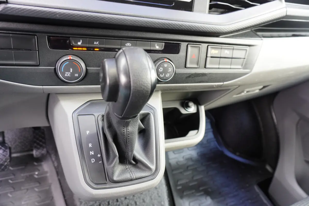 150pk Automaat 2x Schuifdeur ACC Cruise control Apple Carplay Camera Parkeersensoren Standkachel