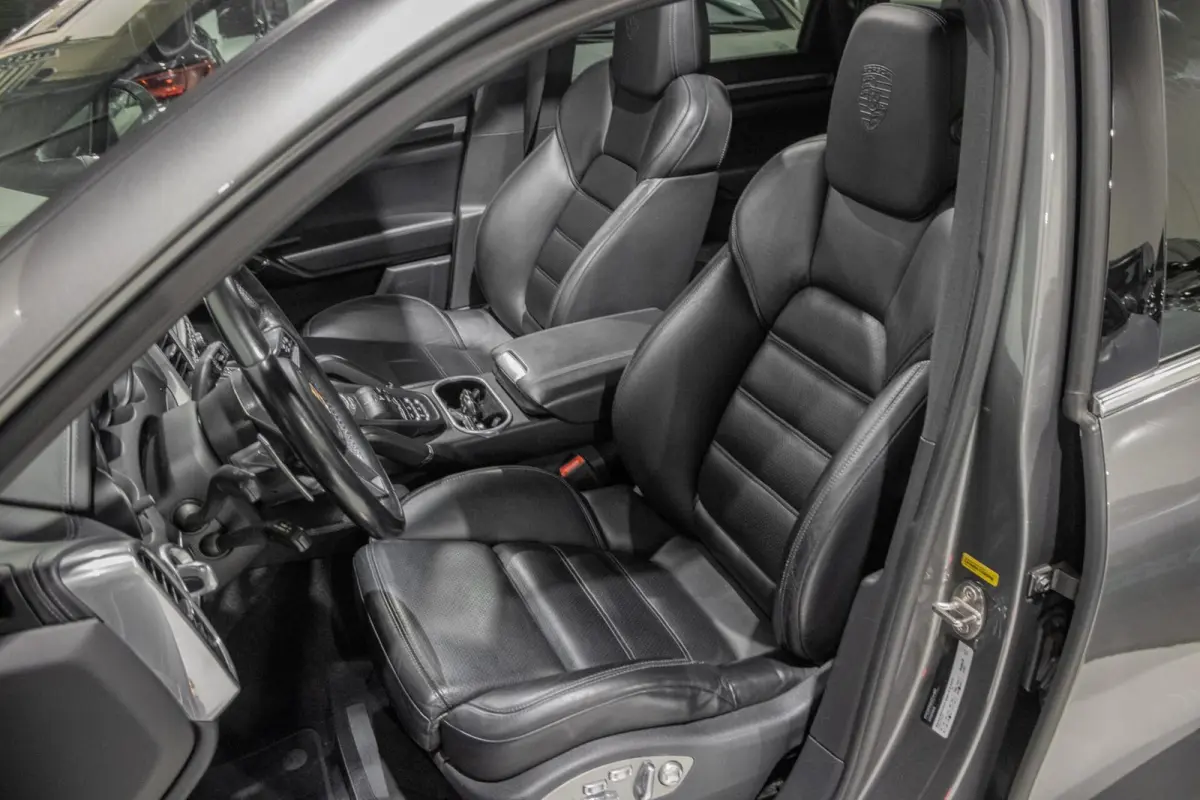3.0 S E-Hybrid | PANO | BOSE | CARBON | 360 CAMERA |
