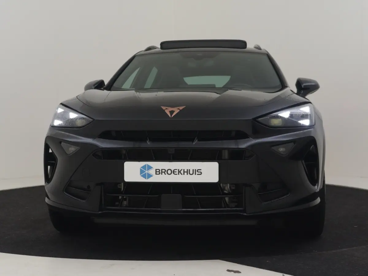 1.5 TSI e-Hybrid 272PK VZ Performance | Sennheiser geluidssysteem | Elektrisch verstelb. voorstoelen | Navigatie | Panoramadak | Lederen bekleding | 19" LMV