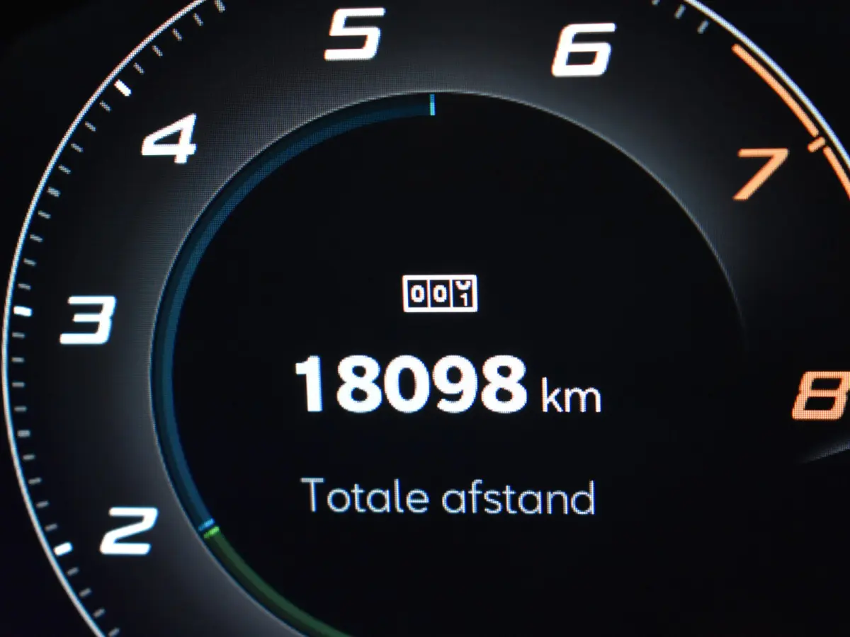 1.5 TSI e-Hybrid 272PK VZ Performance | Sennheiser geluidssysteem | Elektrisch verstelb. voorstoelen | Navigatie | Panoramadak | Lederen bekleding | 19" LMV