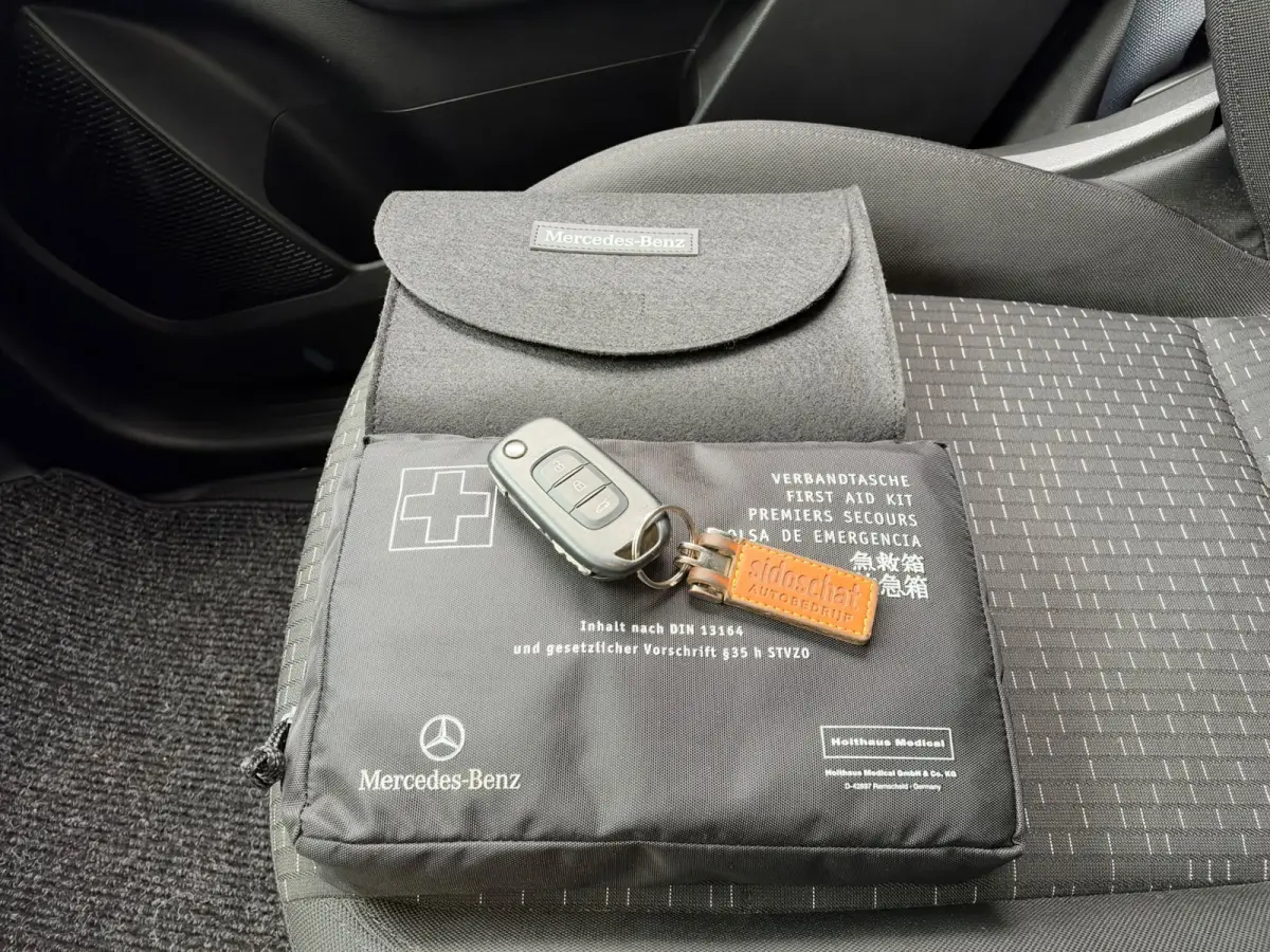 110 CDI L1 Base | Apple Carplay | Cruise | Airco | Nieuwstaat!