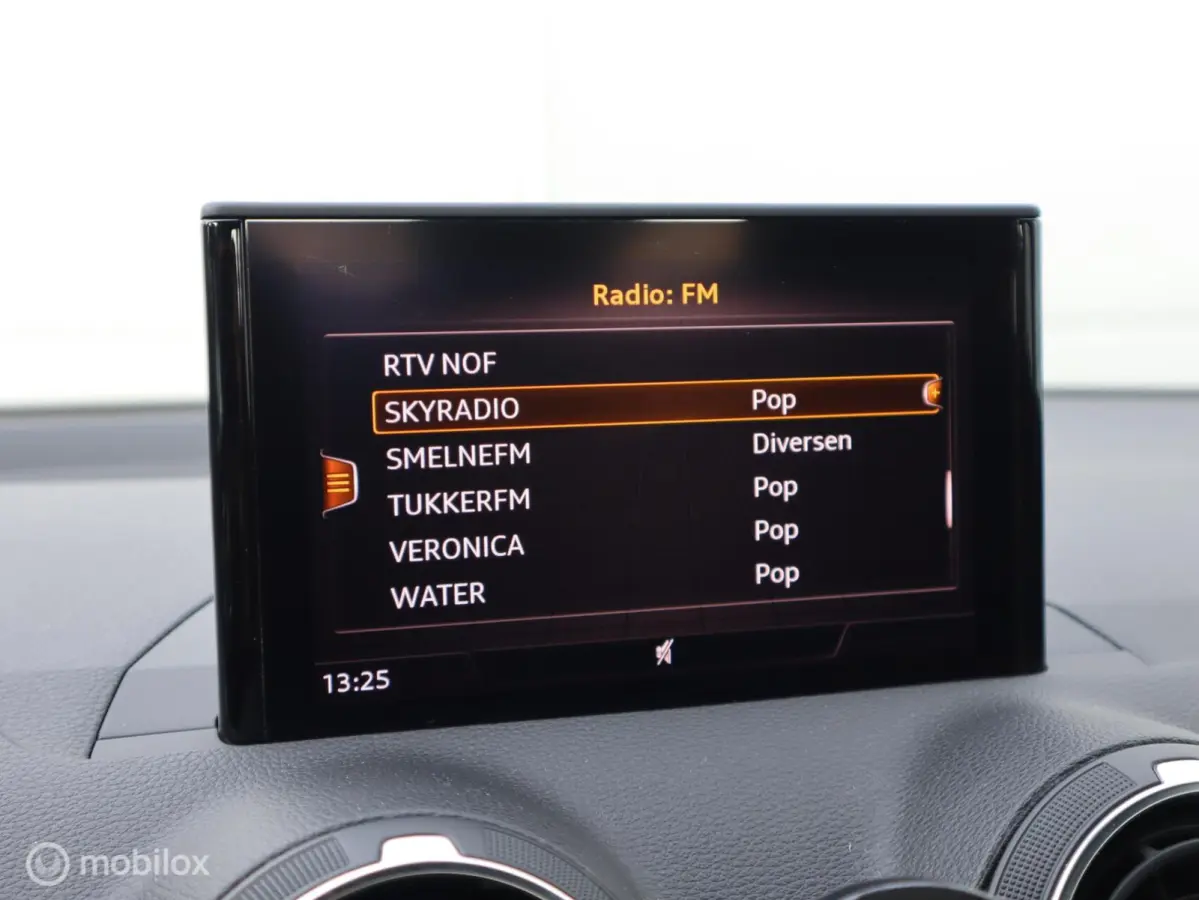 30 TFSI Airco Bluetooth Parkeersensoren 17 inch