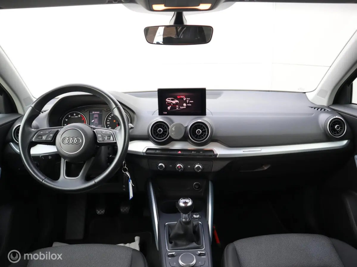 30 TFSI Airco Bluetooth Parkeersensoren 17 inch