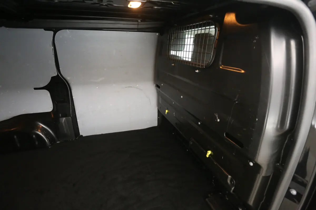 1.6 D-4D L2H1 | Airco | Cruise | 3 Zits | Imperiaal | Trekhaak | Parkeersens.