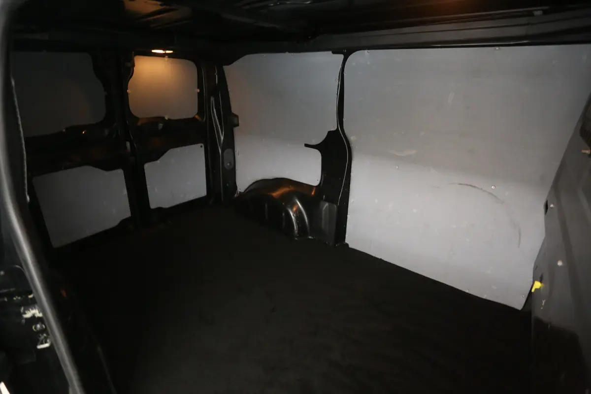 1.6 D-4D L2H1 | Airco | Cruise | 3 Zits | Imperiaal | Trekhaak | Parkeersens.
