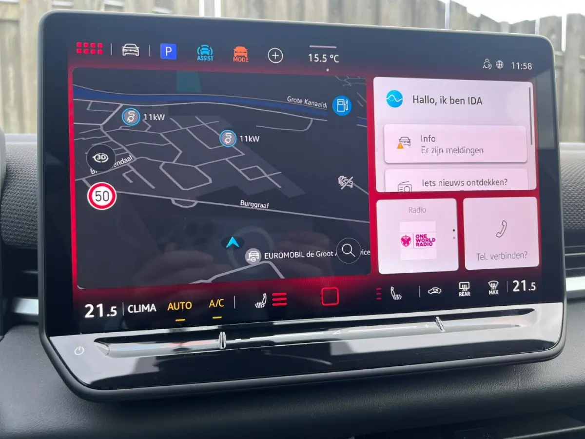 1.5 eTSI 150pk DSG R-Line | Navi | Trekhaak | Camera | Carplay