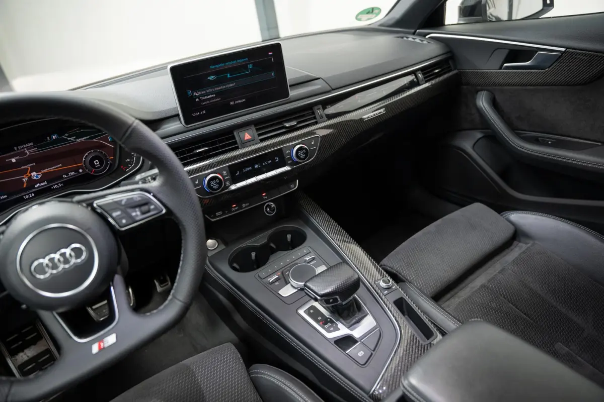 S-LINE*375PK*CARBON*PASS. DISPLAY*RS6 REMMEN*ABC*