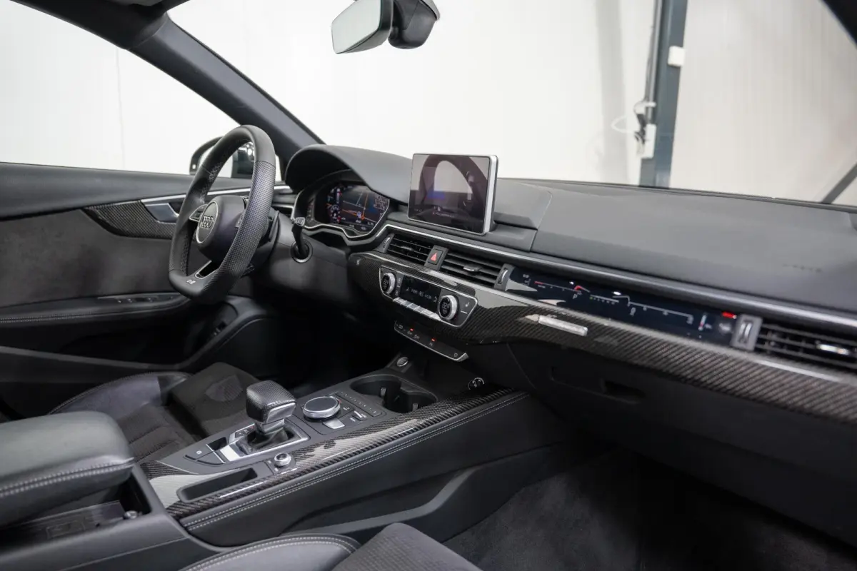 S-LINE*375PK*CARBON*PASS. DISPLAY*RS6 REMMEN*ABC*