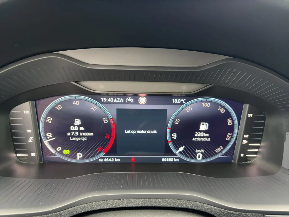 1.5 TSI ACT 150pk Automaat Business Edition | Schuifdak | Trekhaak | Stoelverwarming | Stuurverwarming | Camera | Carplay | Elektrische achterklep
