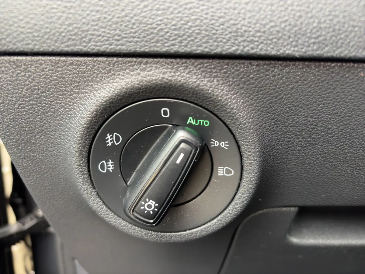 1.5 TSI ACT 150pk Automaat Business Edition | Schuifdak | Trekhaak | Stoelverwarming | Stuurverwarming | Camera | Carplay | Elektrische achterklep