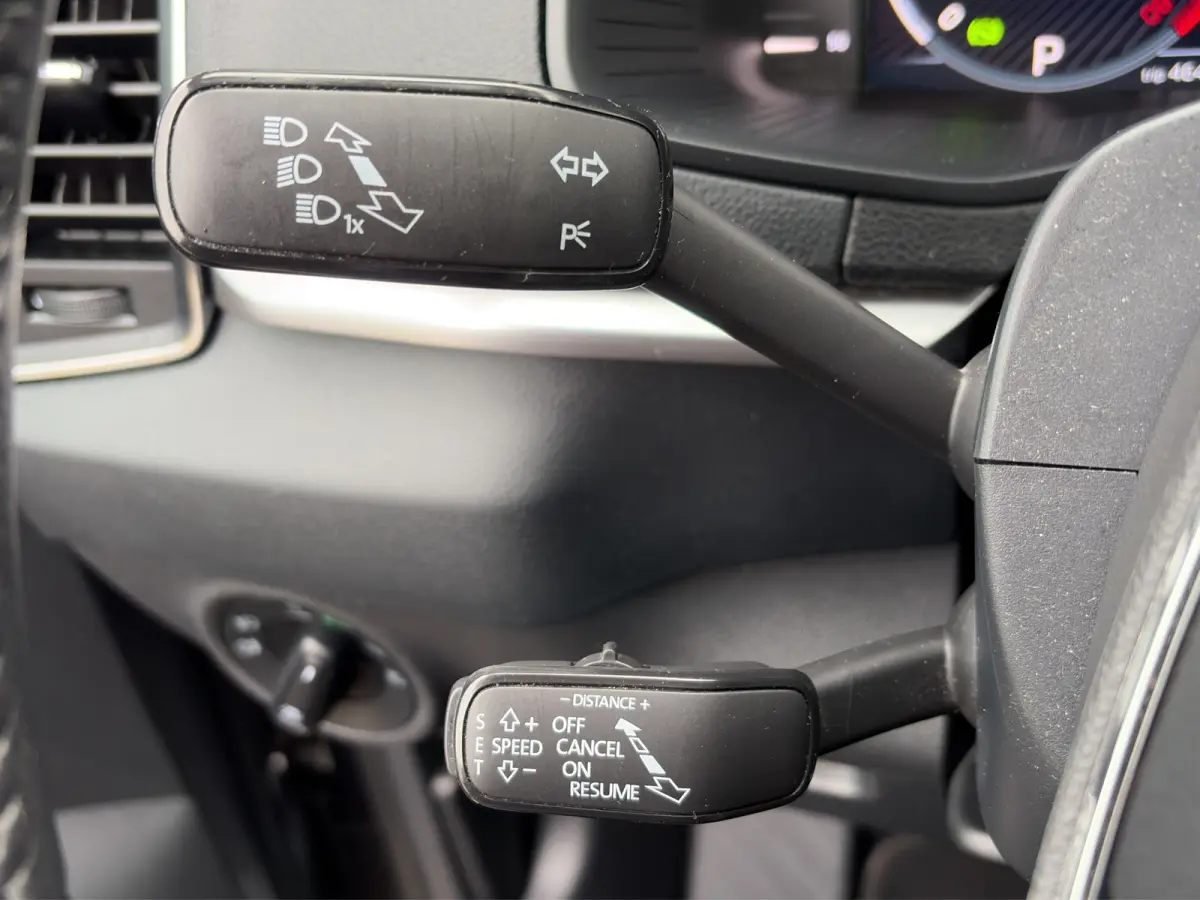 1.5 TSI ACT 150pk Automaat Business Edition | Schuifdak | Trekhaak | Stoelverwarming | Stuurverwarming | Camera | Carplay | Elektrische achterklep