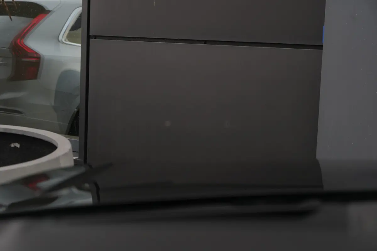 3.0 TSi eHybrid 4MOTION Elegance Volkswagen Touareg 3.0 TSI eHybrid 4Motion Elegance | 381 PK | Panoramadak | Trekhaak | 360° Camera | Head-up display olkswagen Touareg 3.0 TSI eHybrid 4Mot