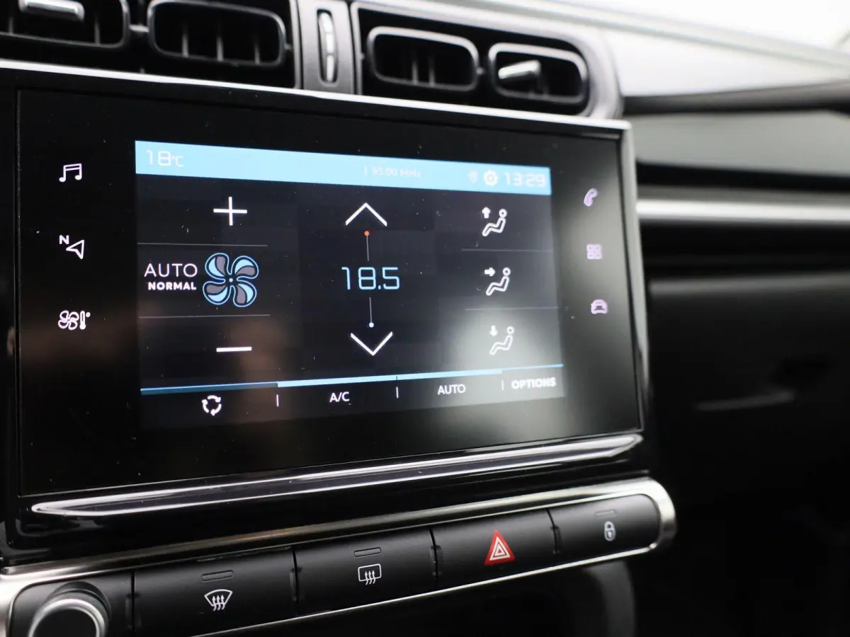 1.2 PureTech Feel | APPLE CARPLAY - ANDROID AUTO | CRUISE CONTROL | CLIMATE CONTROL | PARKEERSENSOREN | MULTIFUNCTIONEEL STUURWIEL |