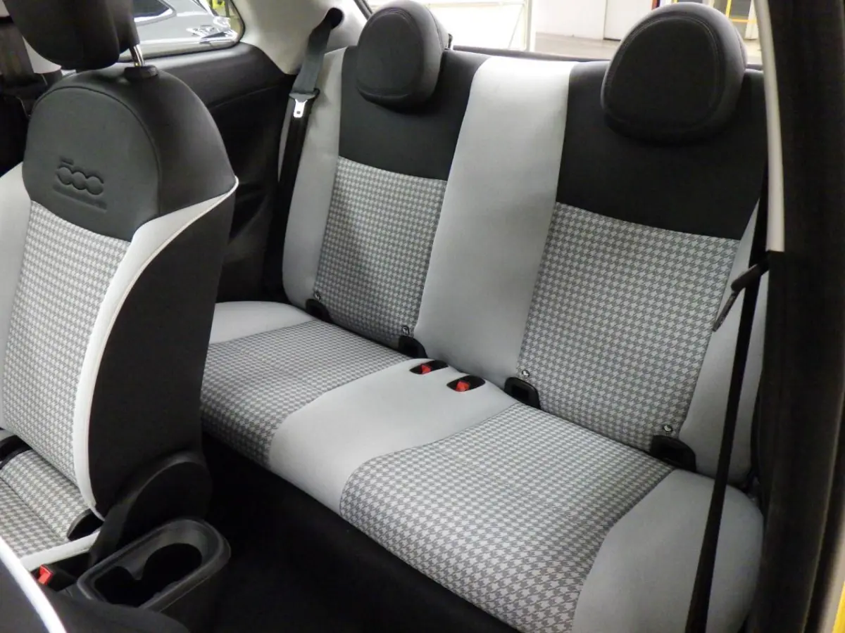 1.0 Hybrid Torino Launch Edition 8 Jaar Garantie | Parkeersensoren | Apple/Android Carplay| 10,25" touchscreen radio met Bluetooth, DAB & USB | Automatische airconditioning | Isofix bevestig