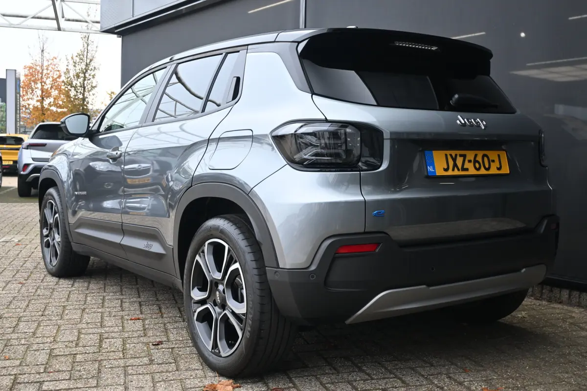 54 kWh Tot 8 Jaar Garantie! 98%SOH! | Warmtepomp | Stoelverwarming | Dodehoek-Detectie | Adaptive Cruise |